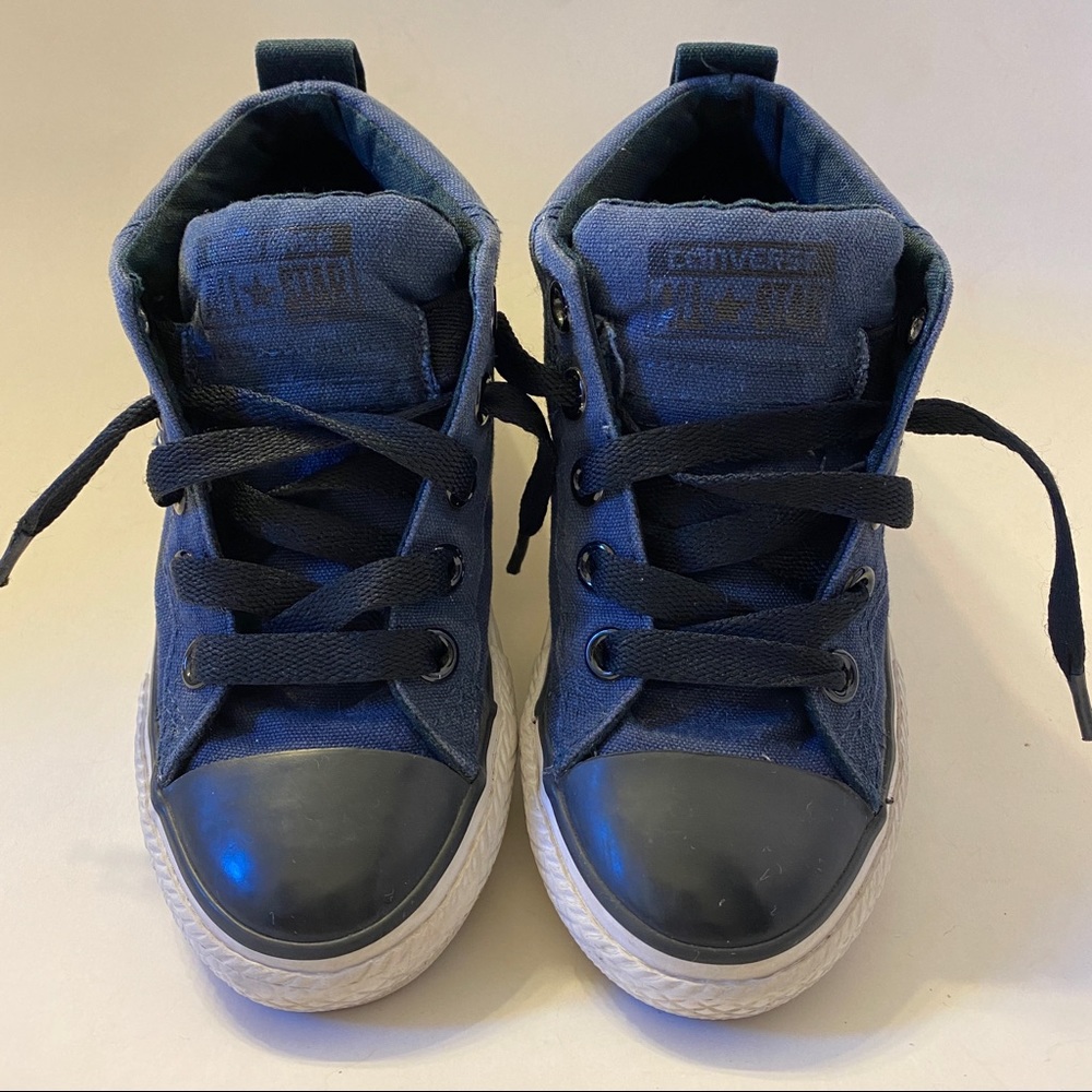 Kids' Chuck Taylor All Star Mid Top Sneaker. Size 12K. Used.